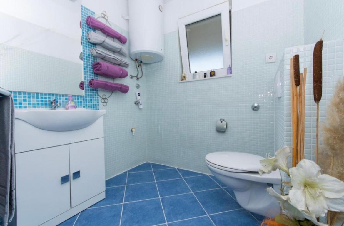 Apartments Toma Kaštela المظهر الخارجي الصورة